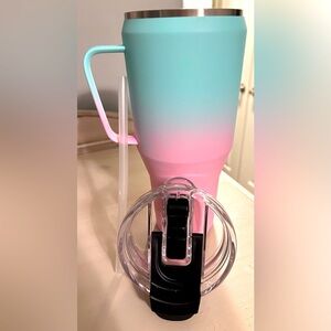 Beautiful Stainless steel drinking mug with 2 straws